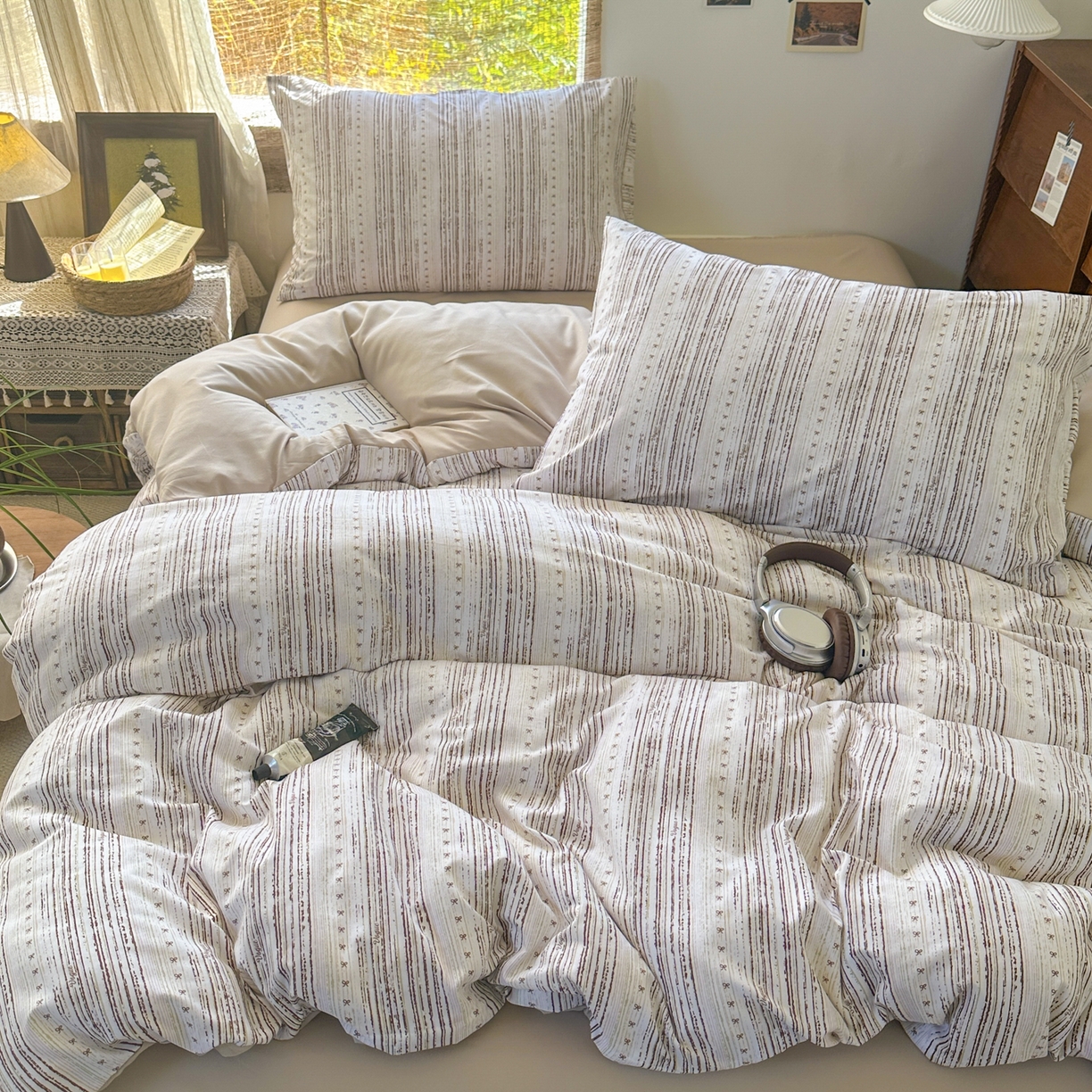 91家纺网 家纺一手货源 找家纺 曼璐家纺 2025新款碎花双拼水洗棉四件套学生宿舍三件套单双人被套和床笠款-床单床笠套件 馨怡