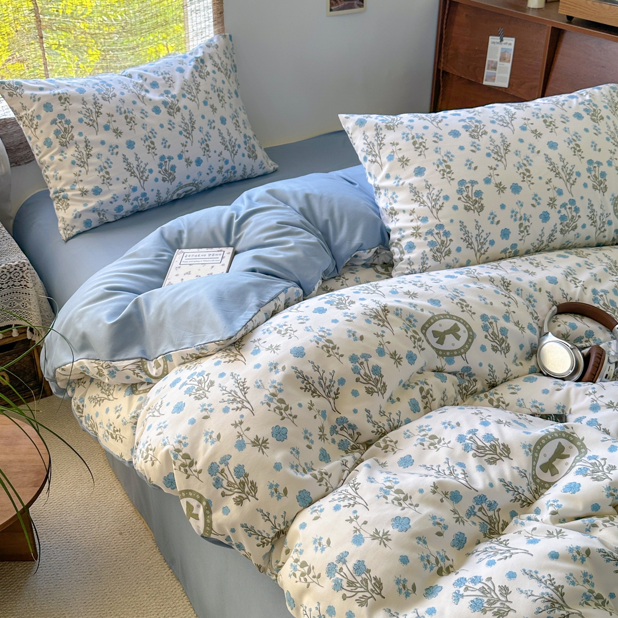 91家纺网 家纺一手货源 找家纺 曼璐家纺 2025新款碎花双拼水洗棉四件套学生宿舍三件套单双人被套和床笠款-床单床笠套件 假日-蓝