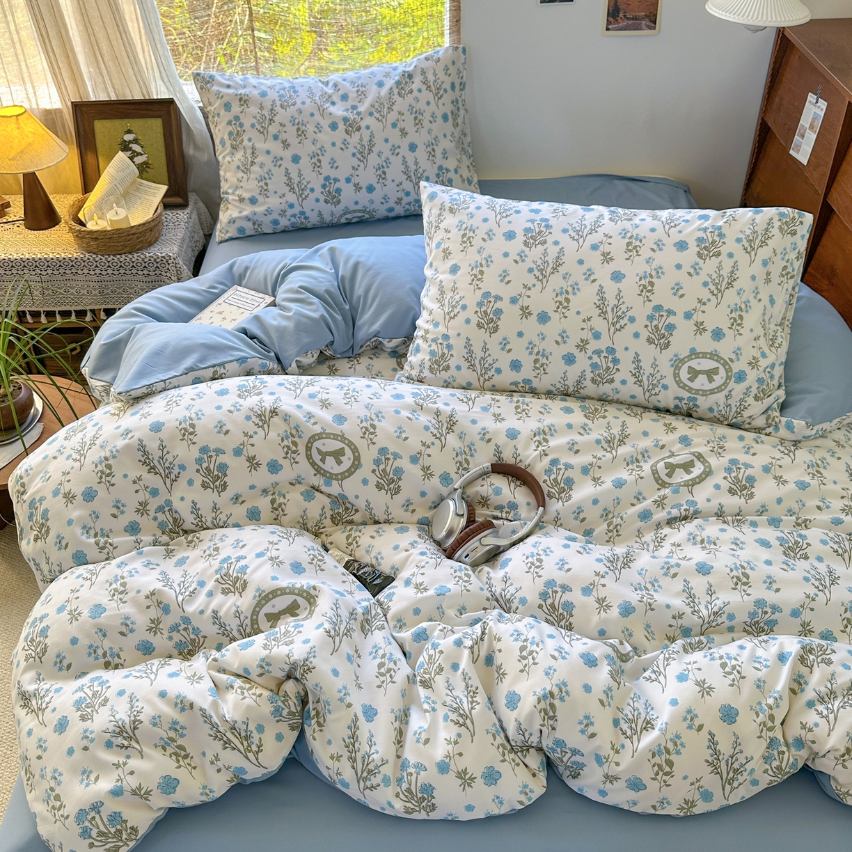 91家纺网 家纺一手货源 找家纺 曼璐家纺 2025新款碎花双拼水洗棉四件套学生宿舍三件套单双人被套和床笠款-床单床笠套件 假日-蓝