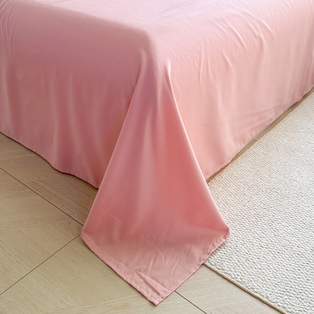 91家纺网 家纺一手货源 找家纺 曼璐家纺 2025新款碎花双拼水洗棉四件套学生宿舍三件套单双人被套和床笠款-床单床笠套件 莱茵湖-蓝