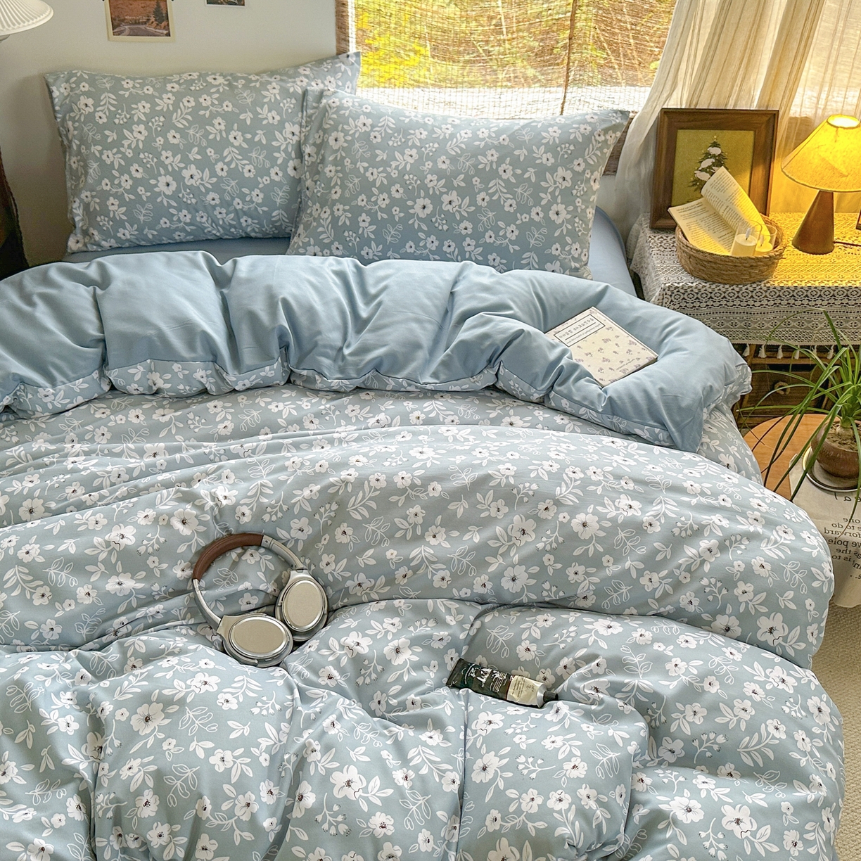 91家纺网 家纺一手货源 找家纺 曼璐家纺 2025新款碎花双拼水洗棉四件套学生宿舍三件套单双人被套和床笠款-床单床笠套件 木槿