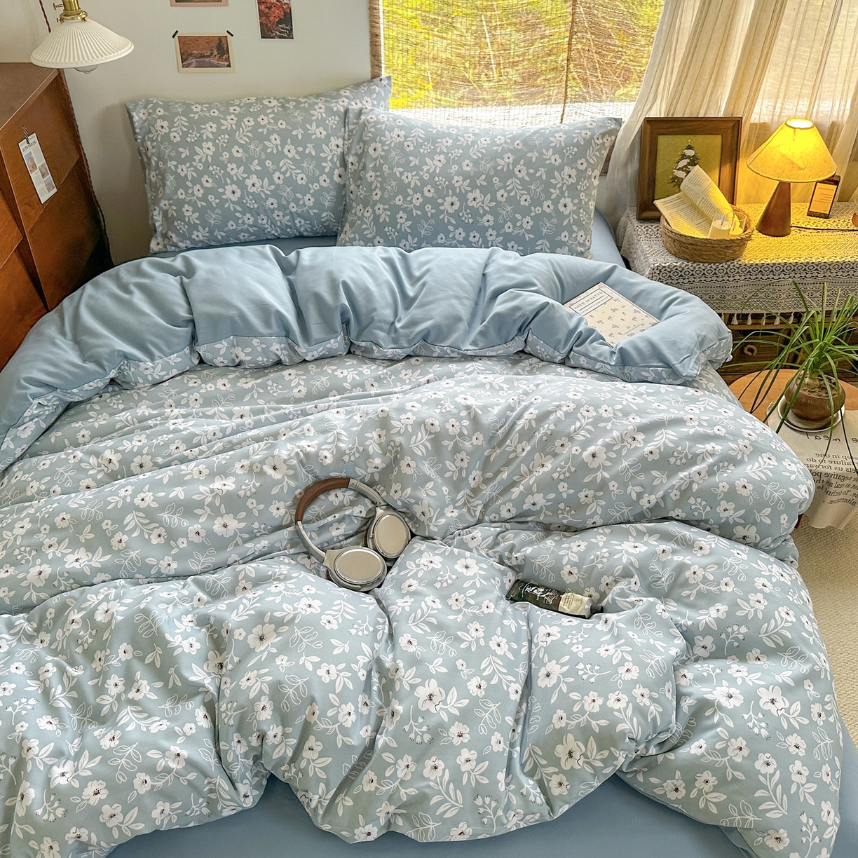 91家纺网 家纺一手货源 找家纺 曼璐家纺 2025新款碎花双拼水洗棉四件套学生宿舍三件套单双人被套和床笠款-床单床笠套件 木槿