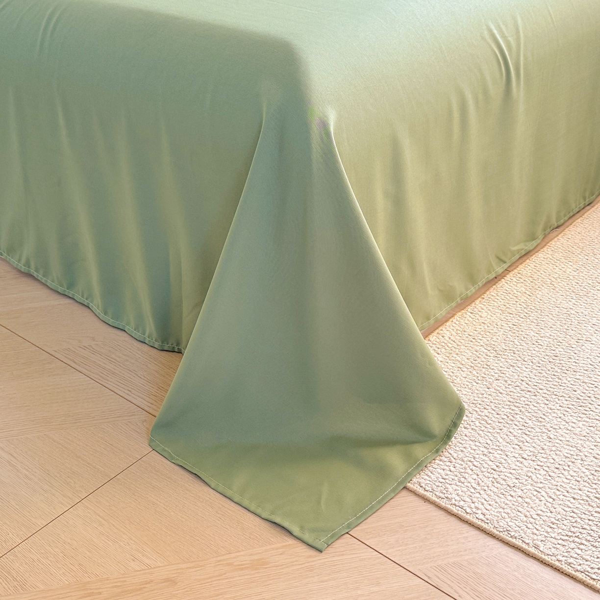 91家纺网 家纺一手货源 找家纺 曼璐家纺 2025新款碎花双拼水洗棉四件套学生宿舍三件套单双人被套和床笠款-床单床笠套件 南枝