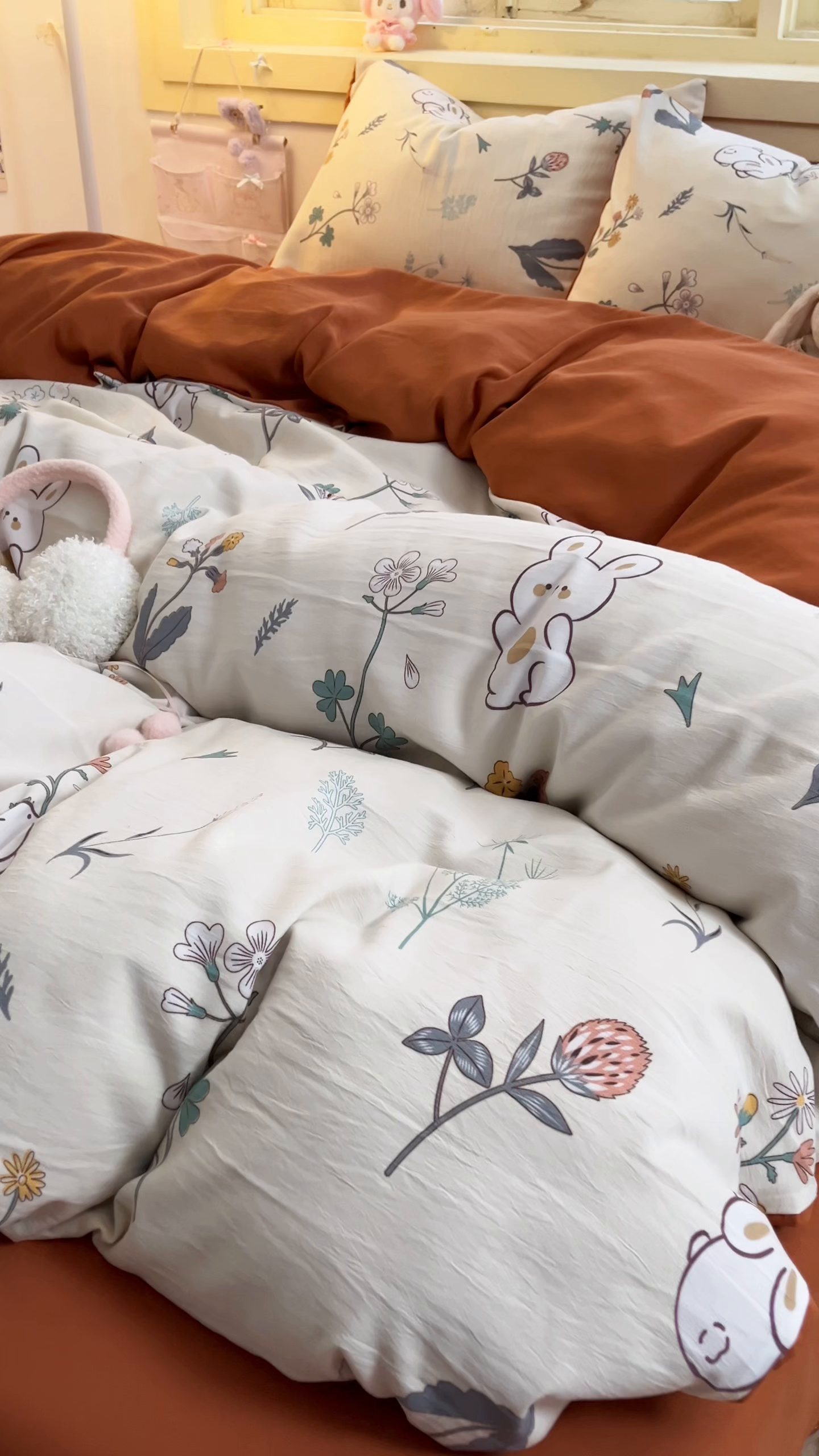 91家纺网 家纺一手货源 找家纺 曼璐家纺 2025新款碎花双拼水洗棉四件套学生宿舍三件套单双人被套和床笠款-床单床笠套件 千姿百态