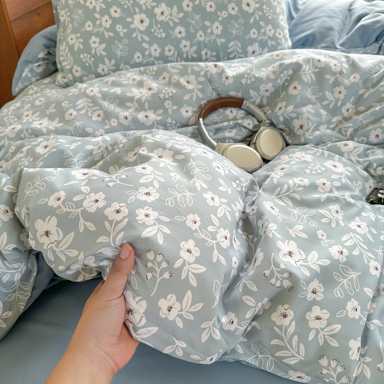 91家纺网 家纺一手货源 找家纺 （总）曼璐家纺 2025新款碎花双拼水洗棉四件套学生宿舍三件套单双人被套和床笠款单被套