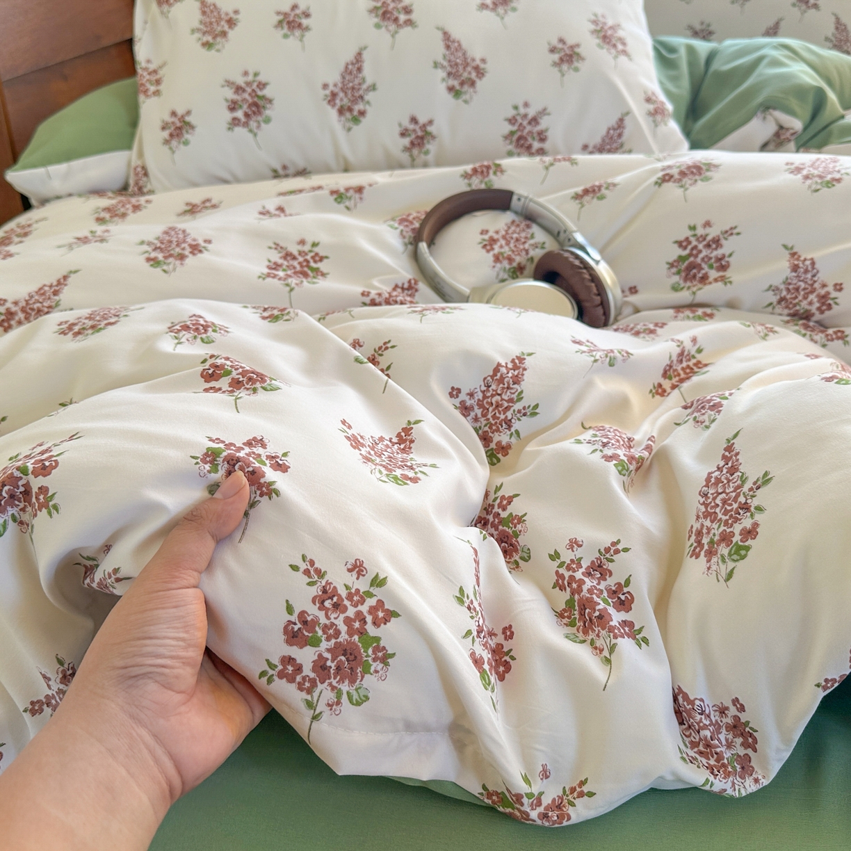 91家纺网 家纺一手货源 找家纺 （总）曼璐家纺 2025新款碎花双拼水洗棉四件套学生宿舍三件套单双人被套和床笠款单被套