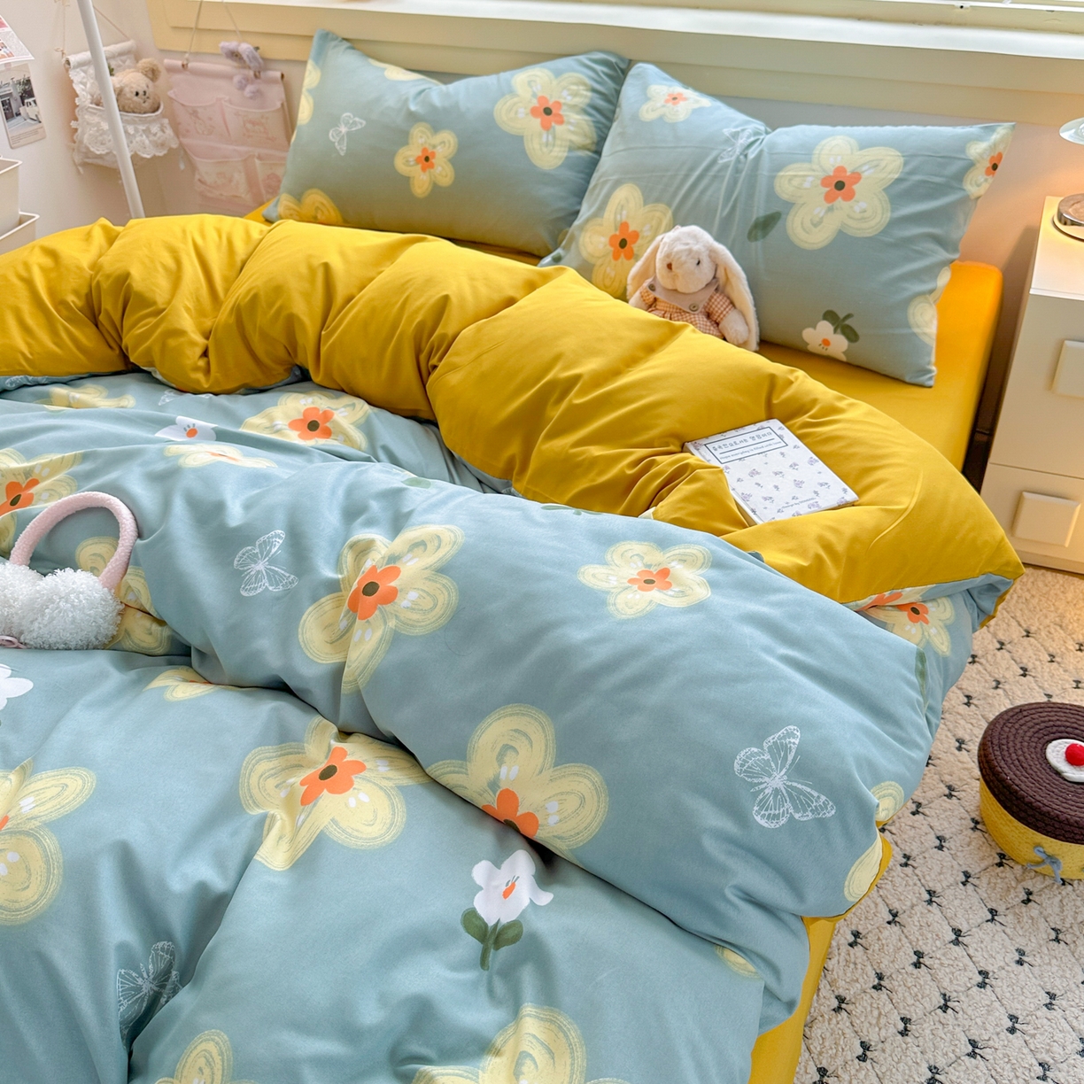 91家纺网 家纺一手货源 找家纺 曼璐家纺 2025新款碎花双拼水洗棉四件套学生宿舍三件套单双人被套和床笠款单被套 闭月羞花