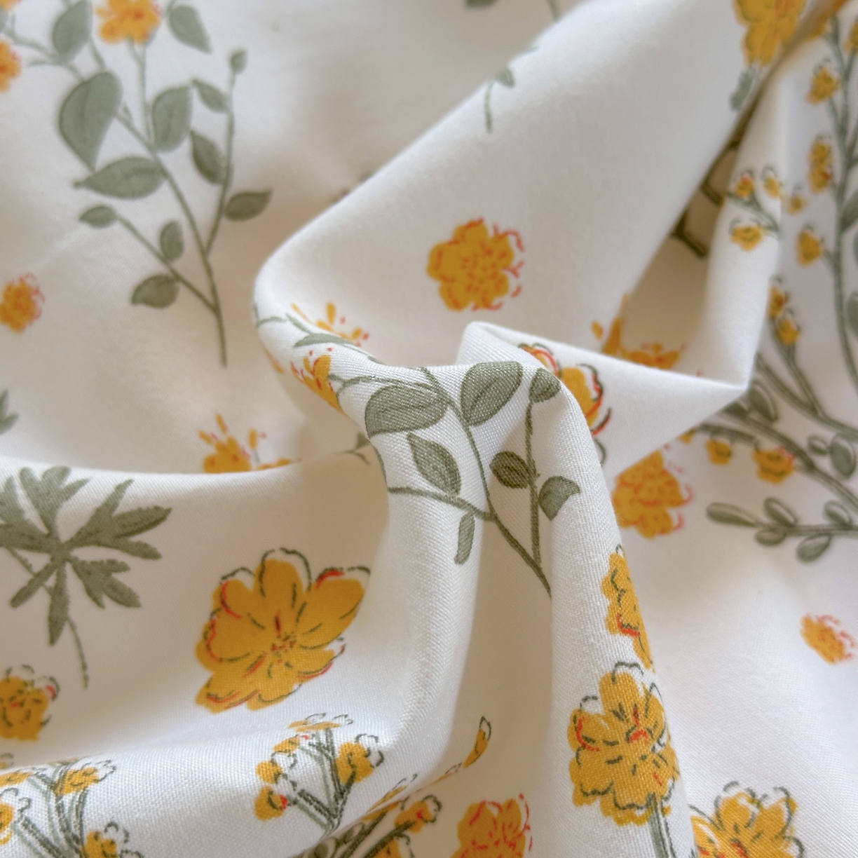 91家纺网 家纺一手货源 找家纺 曼璐家纺 2025新款碎花双拼水洗棉四件套学生宿舍三件套单双人被套和床笠款单被套 假日-橘