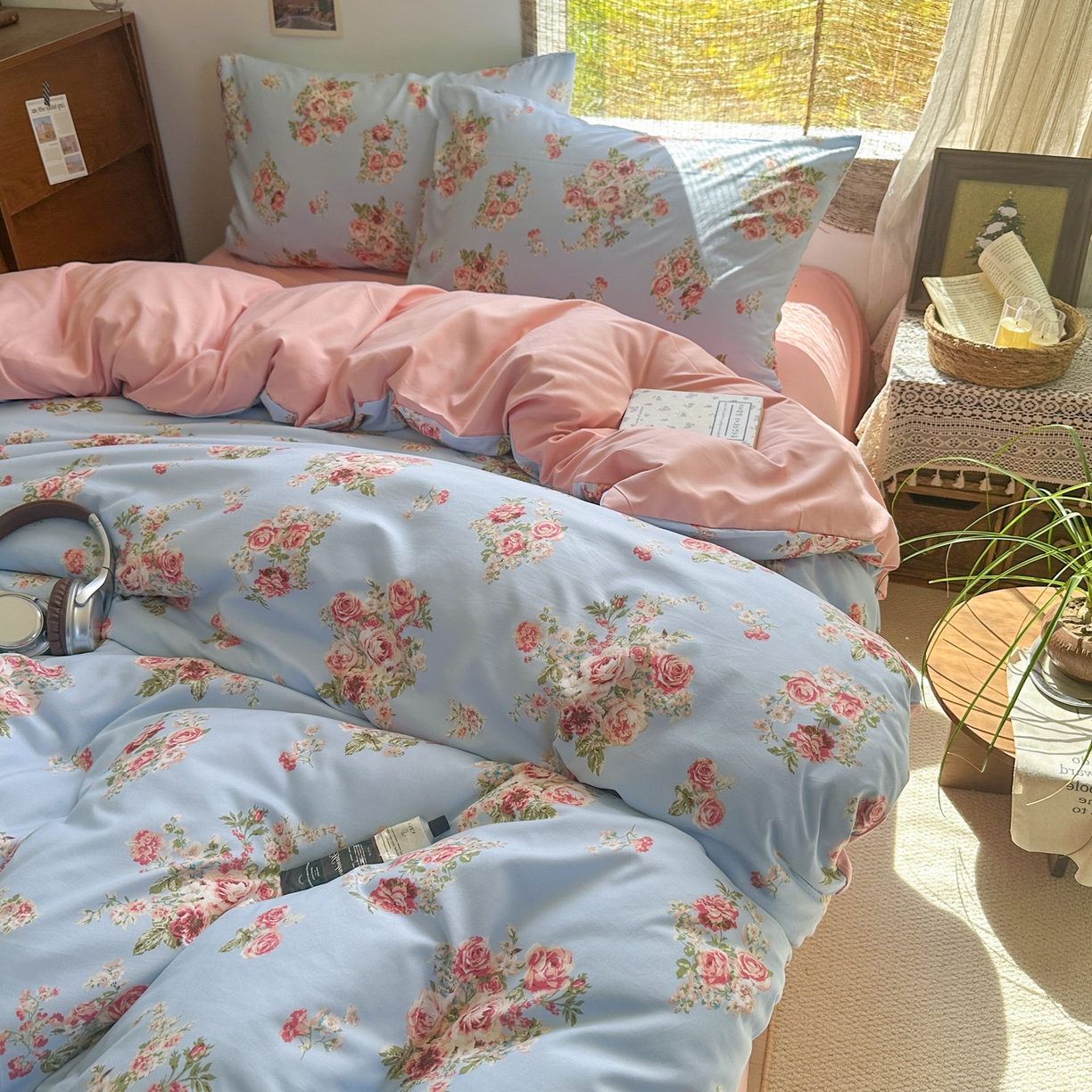 91家纺网 家纺一手货源 找家纺 曼璐家纺 2025新款碎花双拼水洗棉四件套学生宿舍三件套单双人被套和床笠款单被套 莱茵湖-蓝