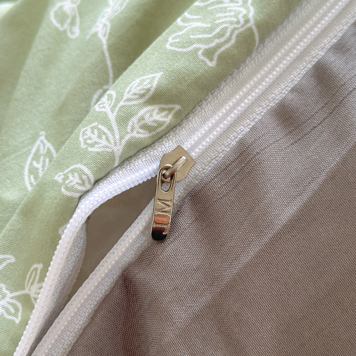 91家纺网 家纺一手货源 找家纺 曼璐家纺 2025新款碎花双拼水洗棉四件套学生宿舍三件套单双人被套和床笠款单被套 缦花