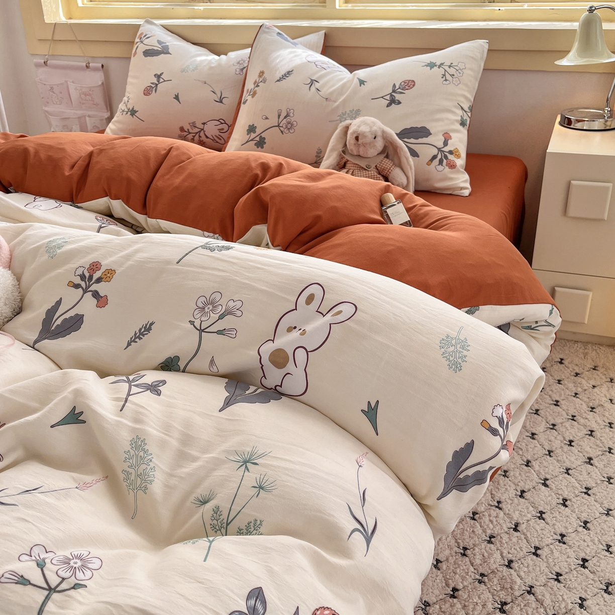 91家纺网 家纺一手货源 找家纺 曼璐家纺 2025新款碎花双拼水洗棉四件套学生宿舍三件套单双人被套和床笠款单被套 千姿百态