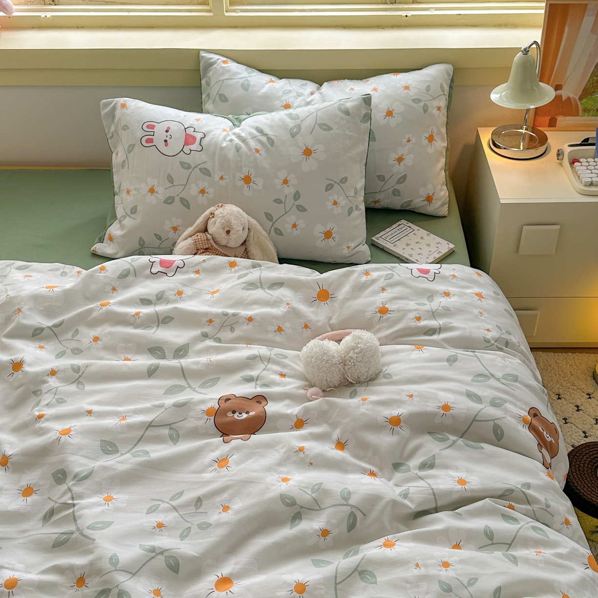 91家纺网 家纺一手货源 找家纺 曼璐家纺 2025新款碎花双拼水洗棉四件套学生宿舍三件套单双人被套和床笠款单被套 趣味花园