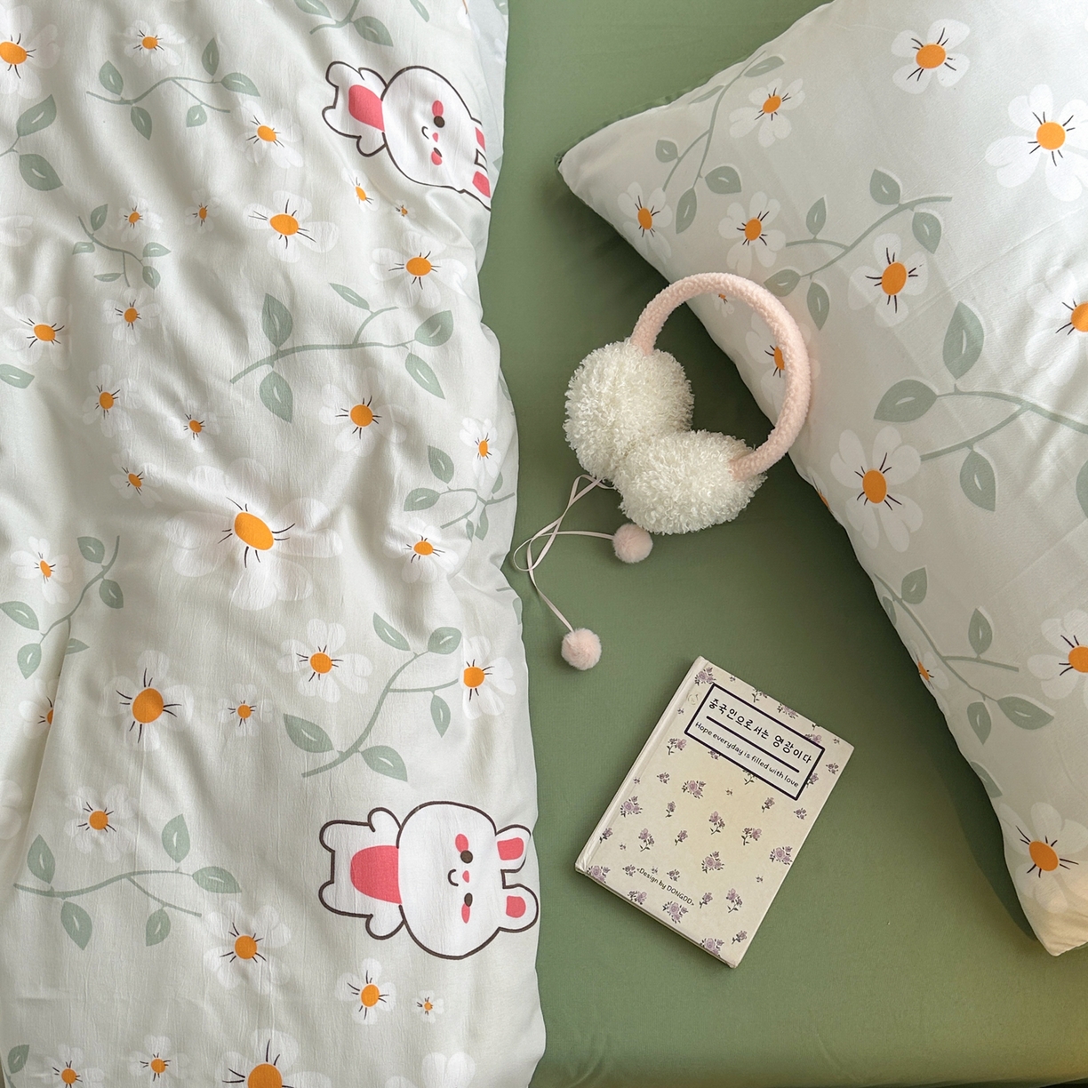 91家纺网 家纺一手货源 找家纺 曼璐家纺 2025新款碎花双拼水洗棉四件套学生宿舍三件套单双人被套和床笠款单被套 趣味花园