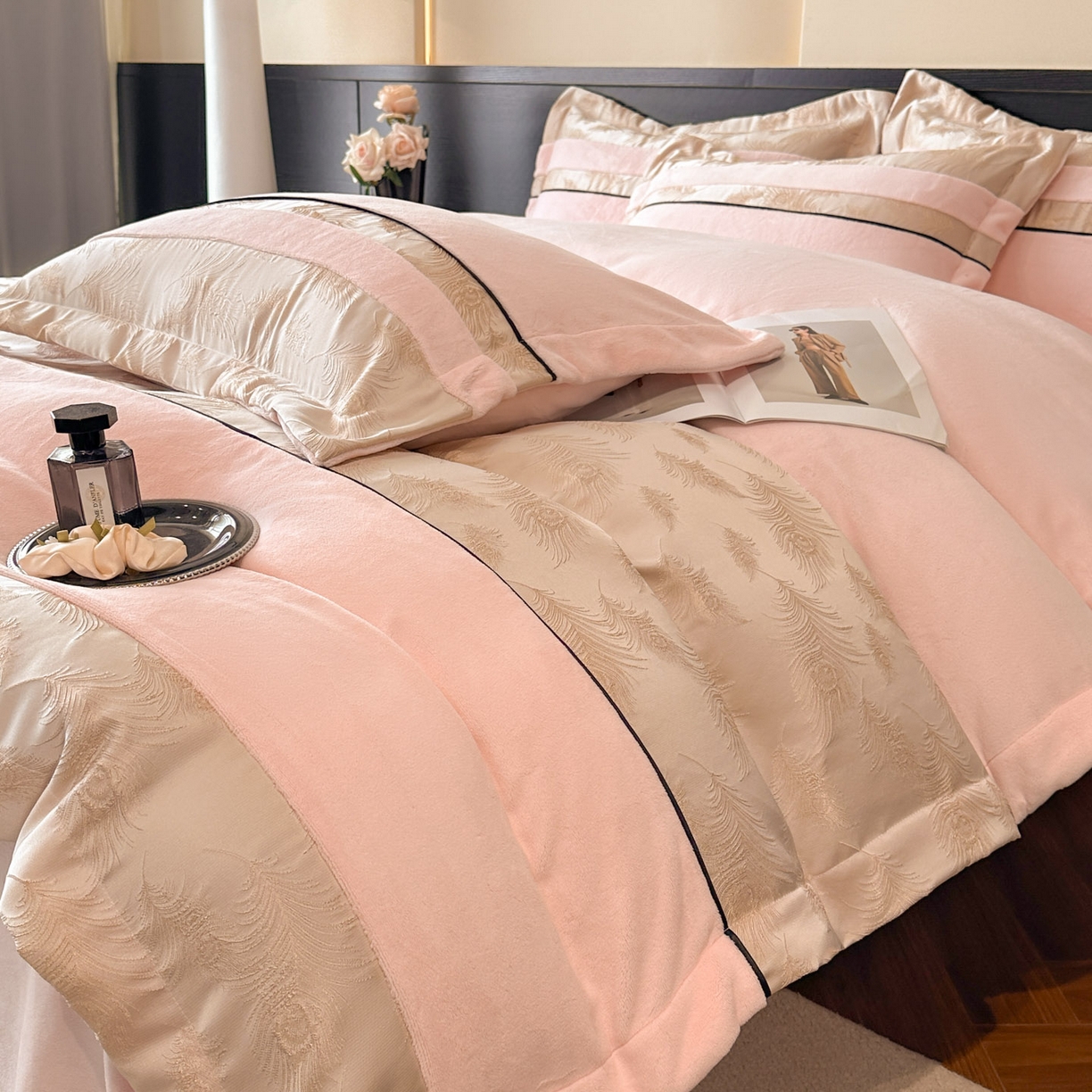 91家纺网 家纺一手货源 找家纺 （总）博纳家纺 2025新款加厚牛奶绒雕花刺绣拼角四件套-羽皇 控价劵后168（严格按控价来）