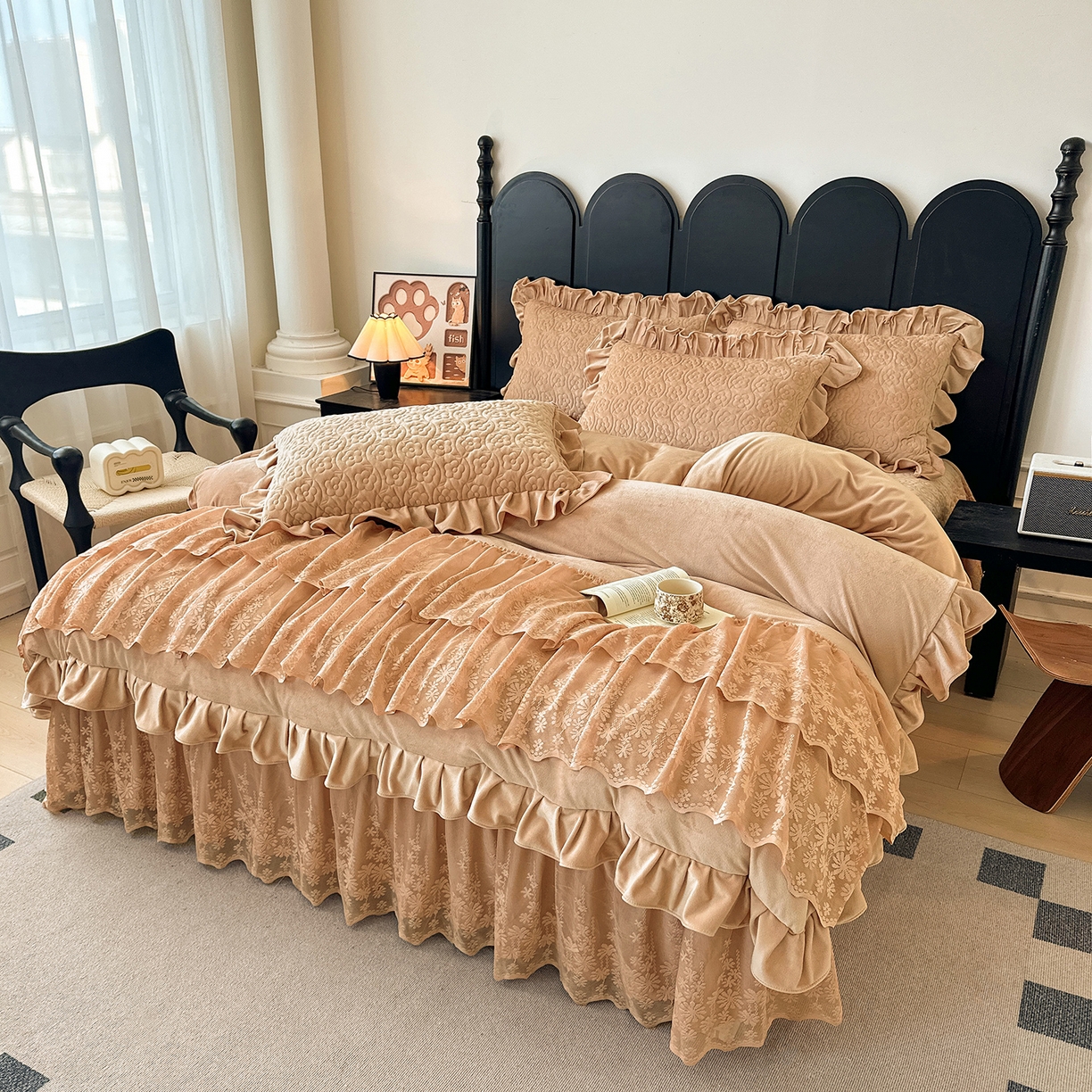 91家纺网 家纺一手货源 找家纺 情恒家纺 2025新款宝宝绒单品床盖床盖三件套玫瑰盛典系列 玫瑰盛典 暖驼色