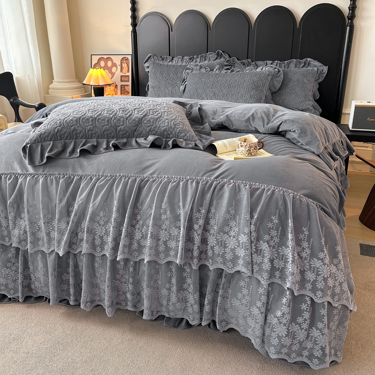 91家纺网 家纺一手货源 找家纺 情恒家纺 2025新款宝宝绒单品床盖床盖三件套玫瑰盛典系列 玫瑰盛典 静夜灰