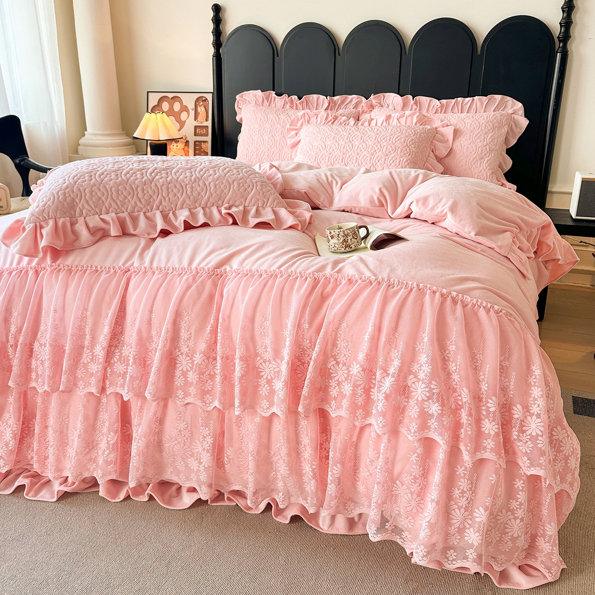 91家纺网 家纺一手货源 找家纺 情恒家纺 2025新款宝宝绒单品床盖床盖三件套玫瑰盛典系列 玫瑰盛典 香妃粉