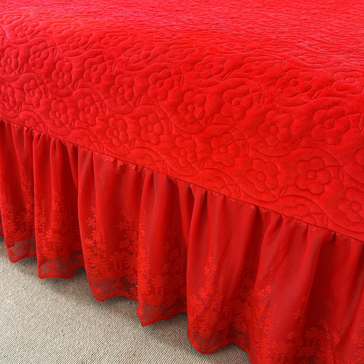 91家纺网 家纺一手货源 找家纺 情恒家纺 2025新款宝宝绒单品床盖床盖三件套玫瑰盛典系列 玫瑰盛典 中国红