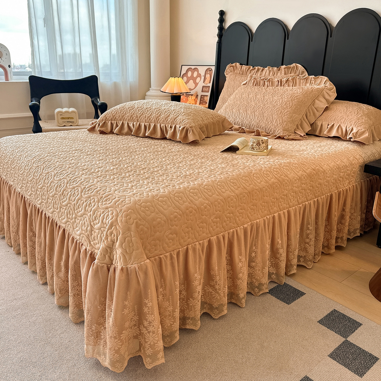 91家纺网 家纺一手货源 找家纺 情恒家纺 2025新款宝宝绒单品床盖床盖三件套玫瑰盛典系列 玫瑰盛典 暖驼色