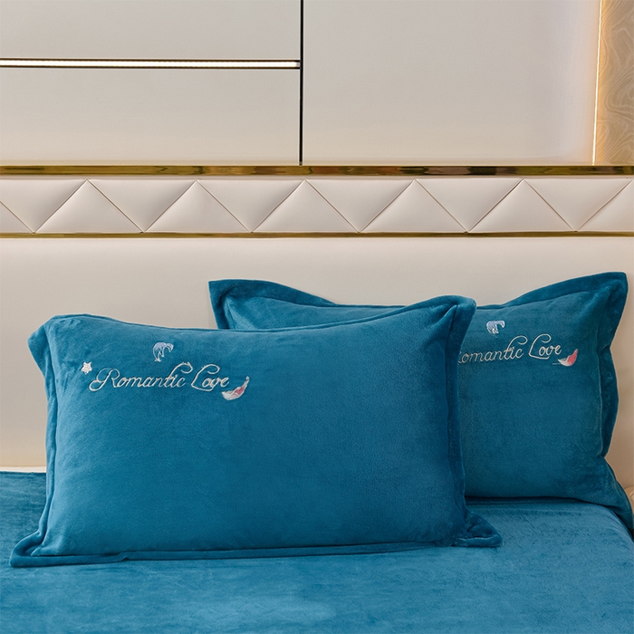 91家纺网 家纺一手货源 找家纺 绒小宣  2025新款加厚牛奶绒刺绣花保暖四件套-花开富贵提供买家秀 花开富贵-宝石蓝