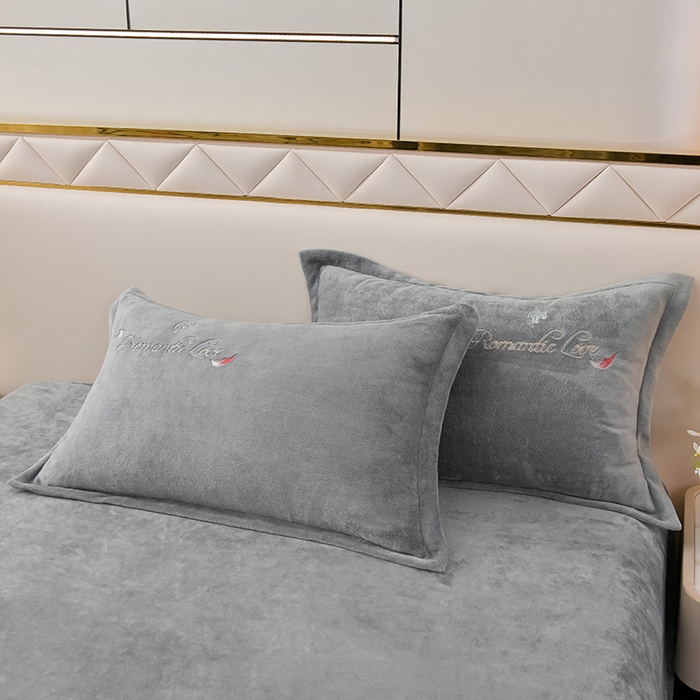 91家纺网 家纺一手货源 找家纺 绒小宣  2025新款加厚牛奶绒刺绣花保暖四件套-花开富贵提供买家秀 花开富贵-高级灰