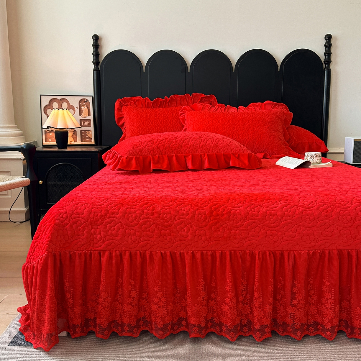 91家纺网 家纺一手货源 找家纺 情恒家纺 2025新款宝宝绒单品床盖床盖三件套玫瑰盛典系列 玫瑰盛典 中国红