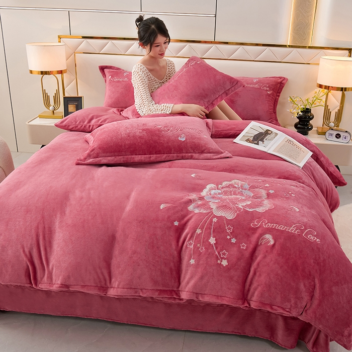 91家纺网 家纺一手货源 找家纺 绒小宣  2025新款加厚牛奶绒刺绣花保暖四件套-花开富贵提供买家秀 花开富贵-豆沙色