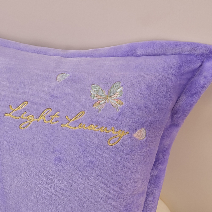 91家纺网 家纺一手货源 找家纺 绒小宣 2025新款A类牛奶绒刺绣四件套-蝶恋花 浅夏紫