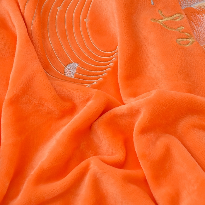 91家纺网 家纺一手货源 找家纺 绒小宣 2025新款A类牛奶绒刺绣四件套-蝶恋花 苏打橙