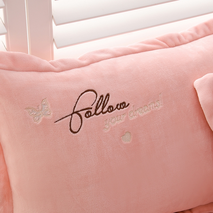 91家纺网 家纺一手货源 找家纺 （总）绒小宣 2025新A类牛奶绒贴布绣四件套-花语