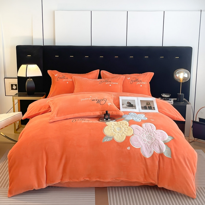 91家纺网 家纺一手货源 找家纺 绒小宣 2025新A类牛奶绒贴布绣四件套-花语 花语-清新橙