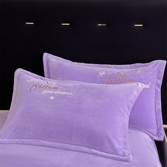 91家纺网 家纺一手货源 找家纺 绒小宣 2025新A类牛奶绒贴布绣四件套-花语 花语-浅夏紫