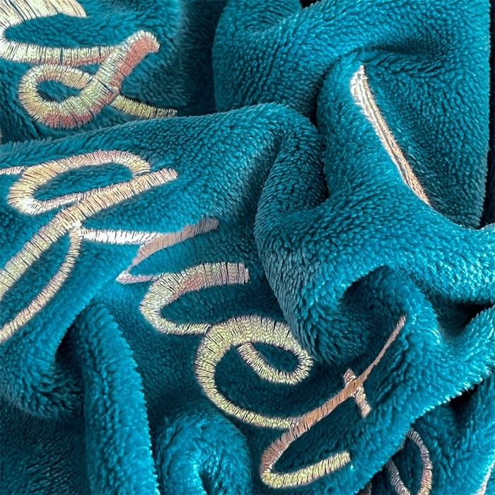 91家纺网 家纺一手货源 找家纺 绒小宣 2025新款A类牛奶绒贴布绣四件套-玫瑰爱恋 玫瑰爱恋-宝石蓝