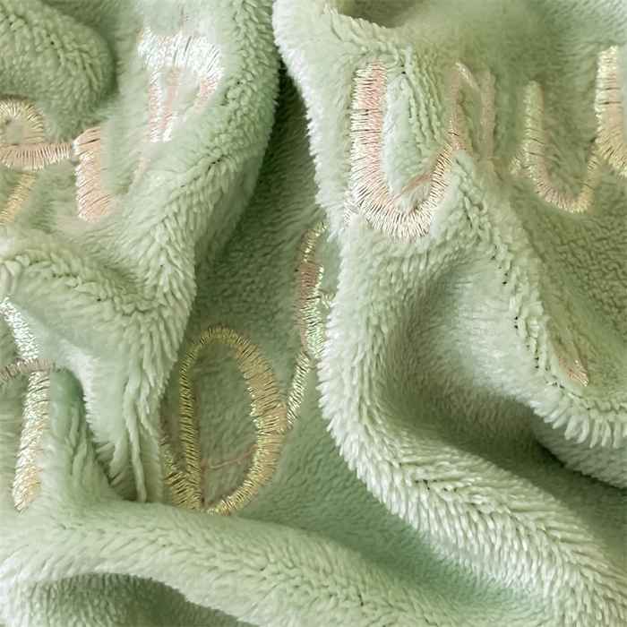 91家纺网 家纺一手货源 找家纺 绒小宣 2025新款A类牛奶绒贴布绣四件套-玫瑰爱恋 玫瑰爱恋-抹茶绿