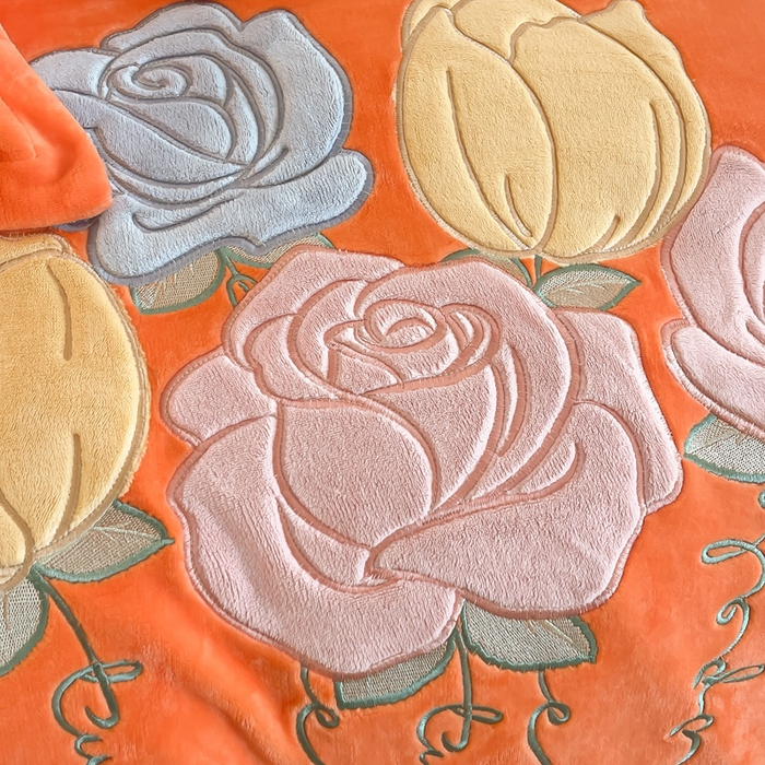 91家纺网 家纺一手货源 找家纺 绒小宣 2025新款A类牛奶绒贴布绣四件套-玫瑰爱恋 玫瑰爱恋-橙色
