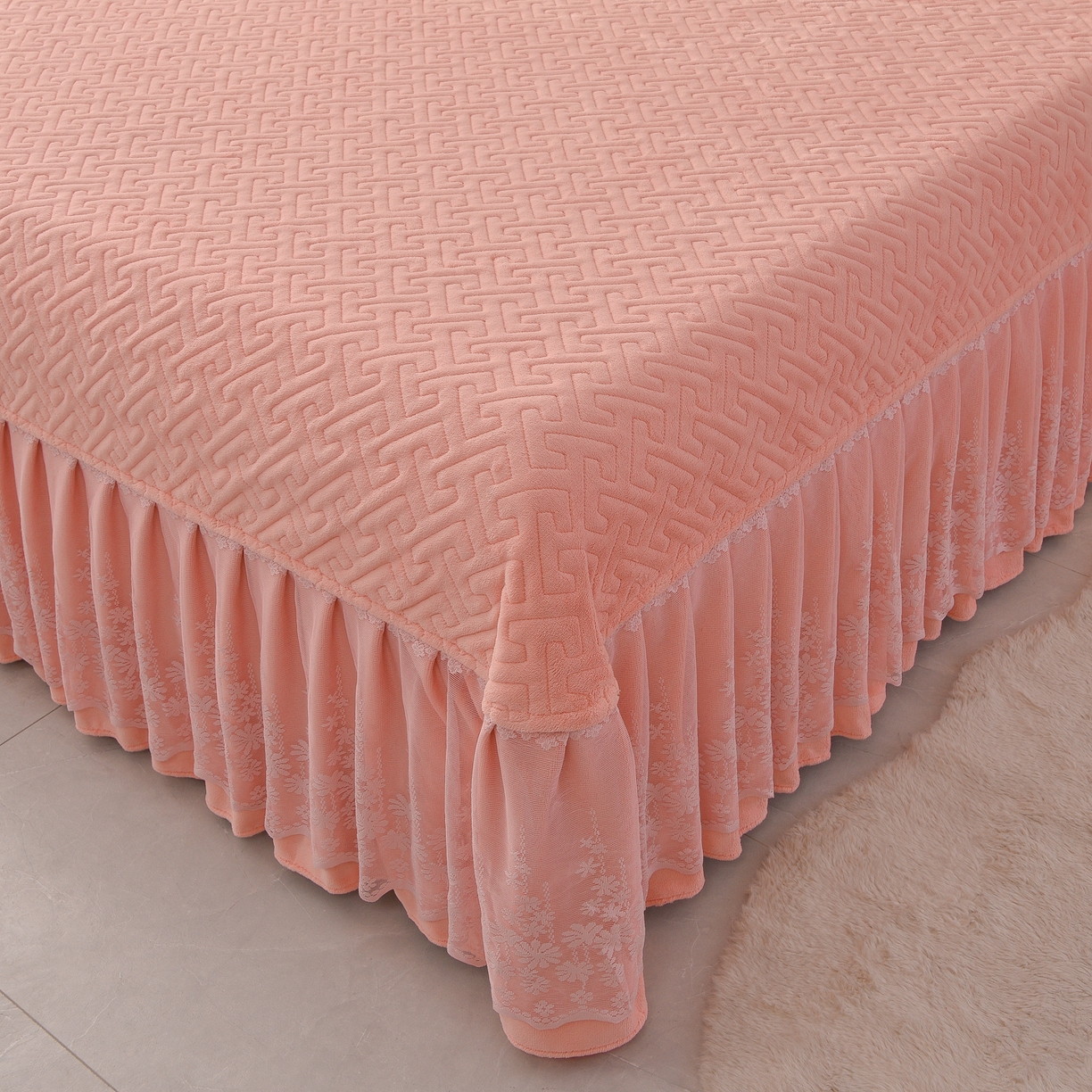 91家纺网 家纺一手货源 找家纺 绒小宣 2025新款加厚牛奶绒四件套宽边一字绣牛奶绒刺绣花夹棉床盖款四件套-玫瑰花语 玫瑰花语-粉色