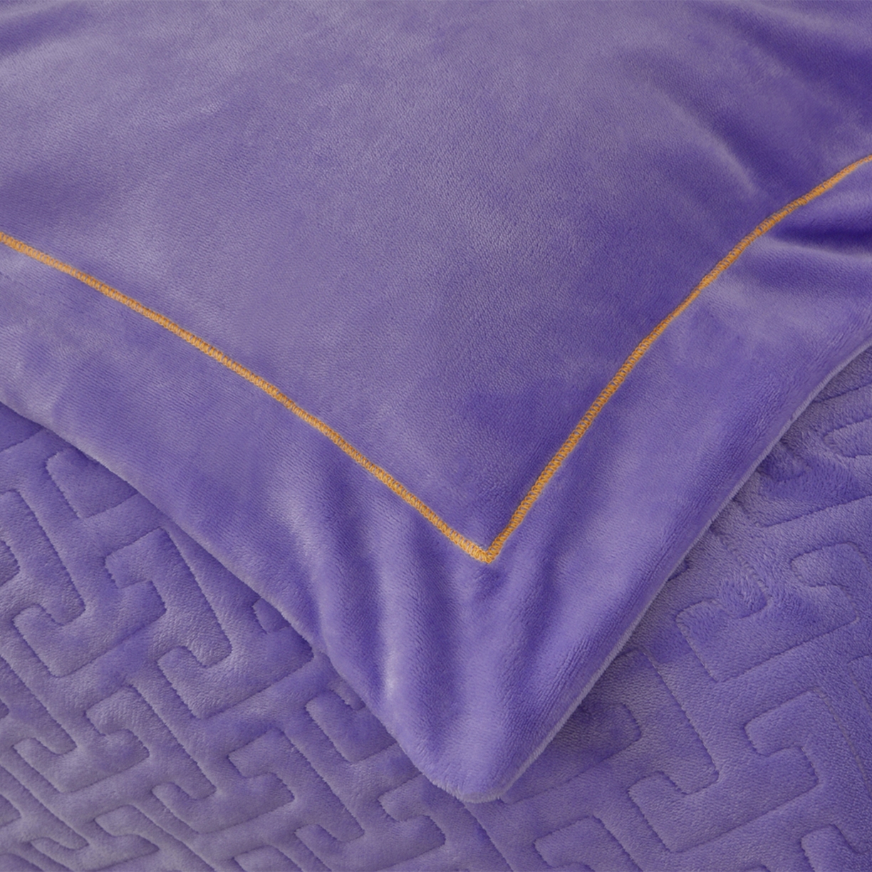 91家纺网 家纺一手货源 找家纺 绒小宣 2025新款加厚牛奶绒四件套宽边一字绣牛奶绒刺绣花夹棉床盖款四件套-玫瑰花语 玫瑰花语-紫色