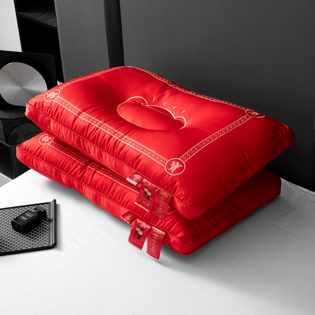 91家纺网 家纺一手货源 找家纺 亦帆枕芯 2025新款招财进宝羽丝绒枕头枕芯仿蚕丝不塌陷护颈定型枕枕头枕芯 组合图仅供展示不可下单