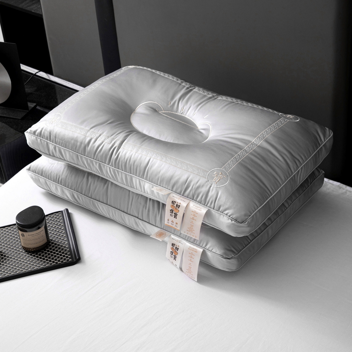 91家纺网 家纺一手货源 找家纺 亦帆枕芯 2025新款招财进宝羽丝绒枕头枕芯仿蚕丝不塌陷护颈定型枕枕头枕芯 组合图仅供展示不可下单