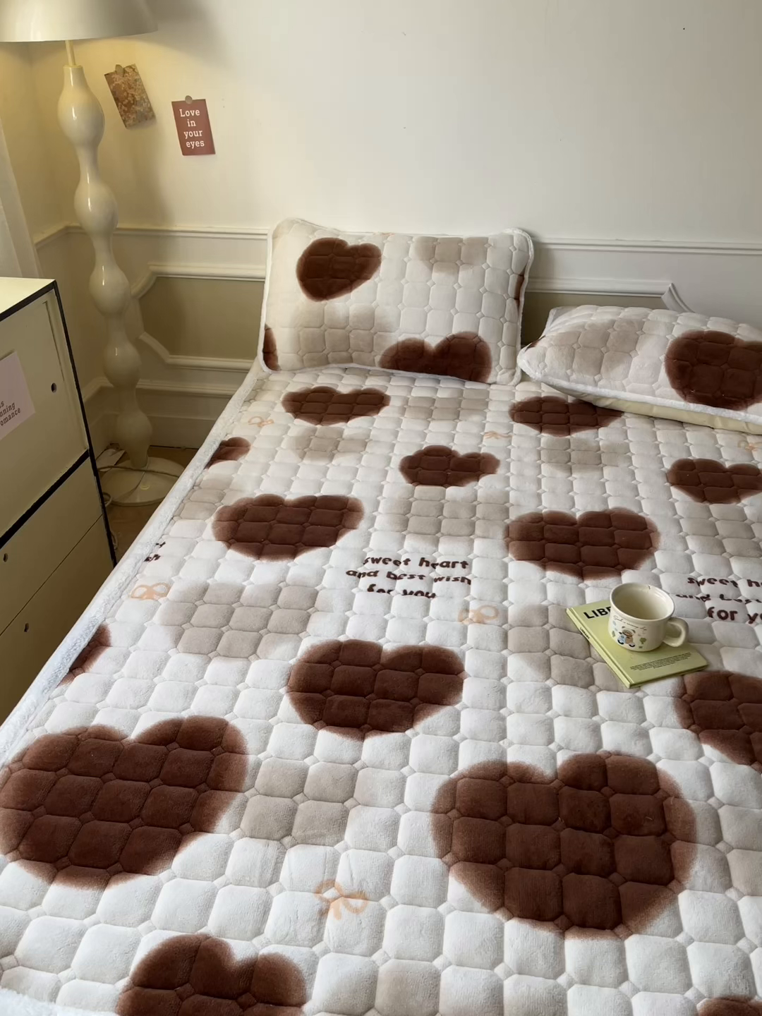 91家纺网 家纺一手货源 找家纺 美澳家纺 2025新款印花牛奶绒加厚夹棉床褥床垫 心动