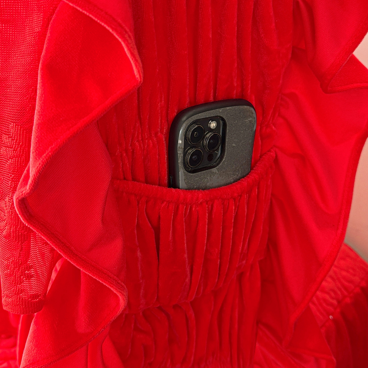 91家纺网 家纺一手货源 找家纺 情恒家纺 2025新款宝宝绒夹棉单品床裙单件床裙玫瑰盛典系列 玫瑰盛典 中国红