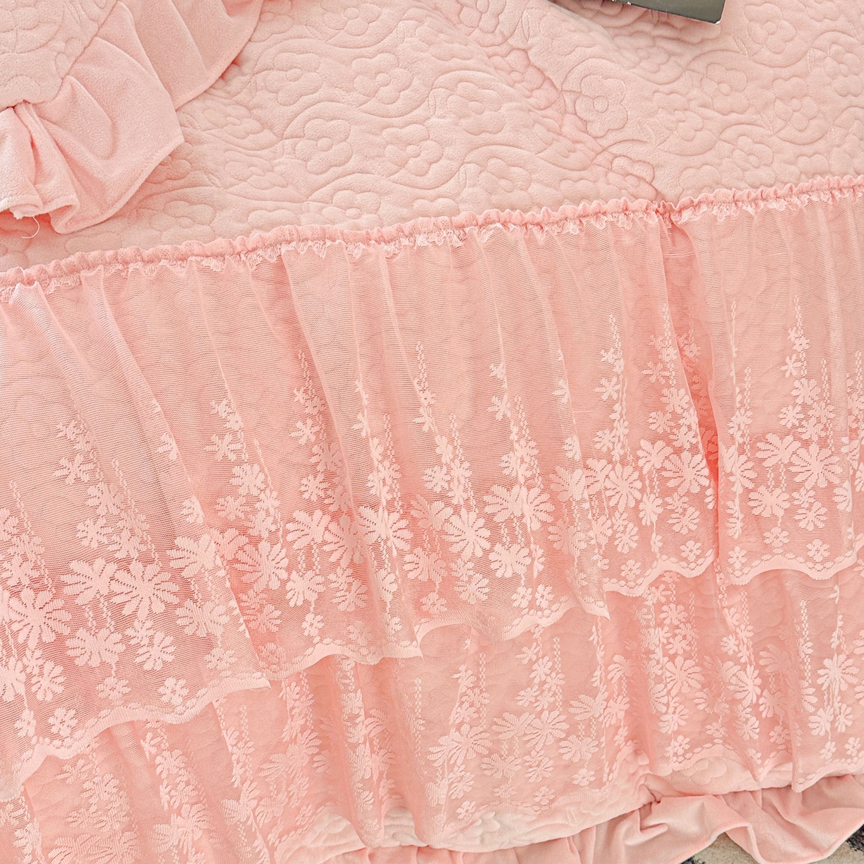 91家纺网 家纺一手货源 找家纺 （总）情恒家纺 2025新款宝宝绒夹棉床裙三四五件套-玫瑰盛典