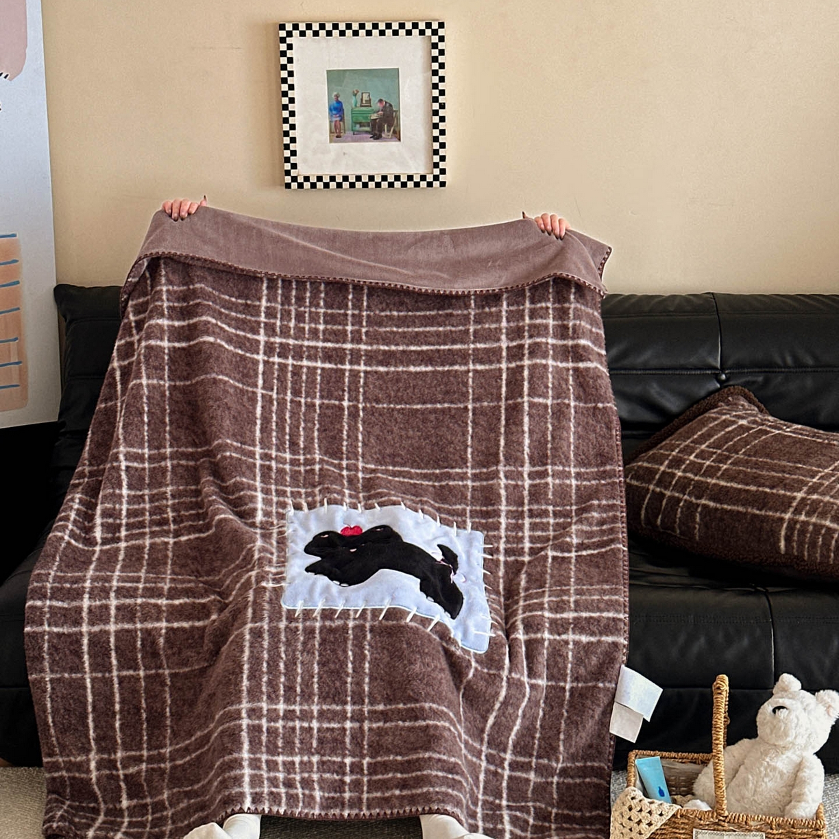 91家纺网 家纺一手货源 找家纺 宇航家纺 2025新款美拉德色系仿羊毛绒牛奶绒毛毯盖毯办公毯 盖毯-煤球小猫