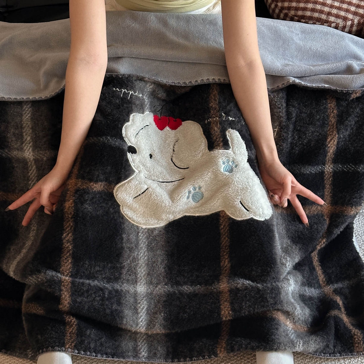 91家纺网 家纺一手货源 找家纺 宇航家纺 2025新款美拉德色系仿羊毛绒牛奶绒毛毯盖毯办公毯 盖毯-福宝小狗