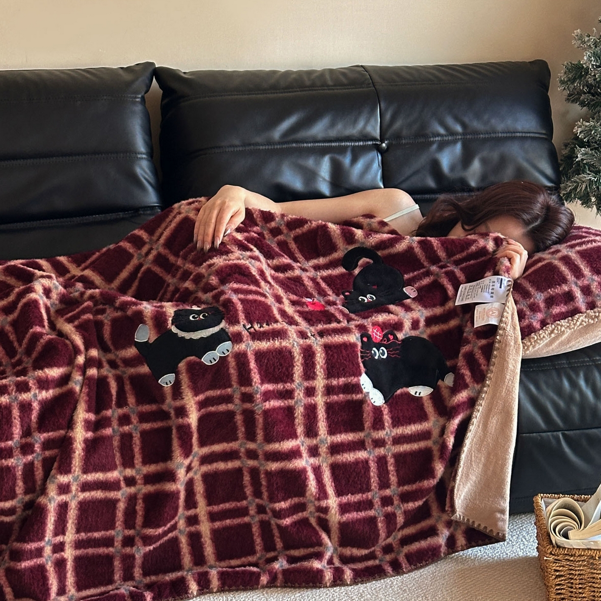 宇航家纺 2025新款美拉德色系仿羊毛绒牛奶绒毛毯盖毯办公毯 盖毯-三只小猫