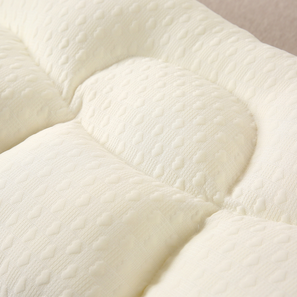 91家纺网 家纺一手货源 找家纺 （总）珍贝家纺 2025新款小新同学亲子护颈枕枕头枕芯-蜡笔小新