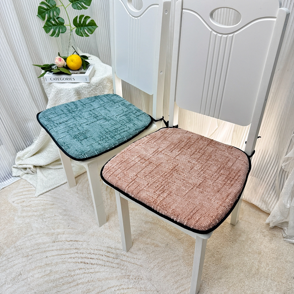 91家纺网 家纺一手货源 找家纺 （总）爱家居 2025新款餐椅垫坐垫轻奢马蹄形四季通用雪尼尔防滑纯色椅子垫餐厅家用可拆洗【纯色雪尼尔坐垫常规有现货、其它规格可定制】