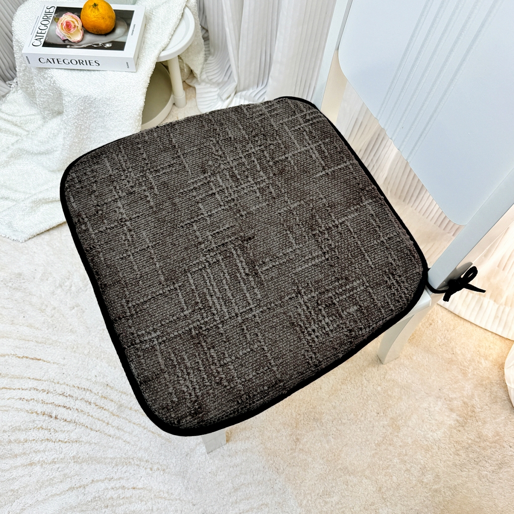 91家纺网 家纺一手货源 找家纺 爱家居 2025新款餐椅垫坐垫轻奢马蹄形四季通用雪尼尔防滑纯色椅子垫餐厅家用可拆洗【纯色雪尼尔坐垫常规有现货、其它规格可定制】 雪尼尔—布朗咖