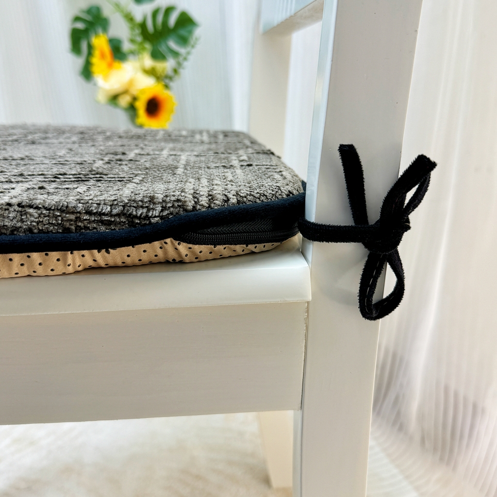 91家纺网 家纺一手货源 找家纺 爱家居 2025新款餐椅垫坐垫轻奢马蹄形四季通用雪尼尔防滑纯色椅子垫餐厅家用可拆洗【纯色雪尼尔坐垫常规有现货、其它规格可定制】 雪尼尔—布朗咖