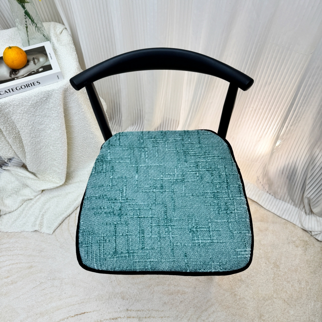 爱家居 2025新款餐椅垫坐垫轻奢马蹄形四季通用雪尼尔防滑纯色椅子垫餐厅家用可拆洗【纯色雪尼尔坐垫常规有现货、其它规格可定制】 雪尼尔—莫兰迪